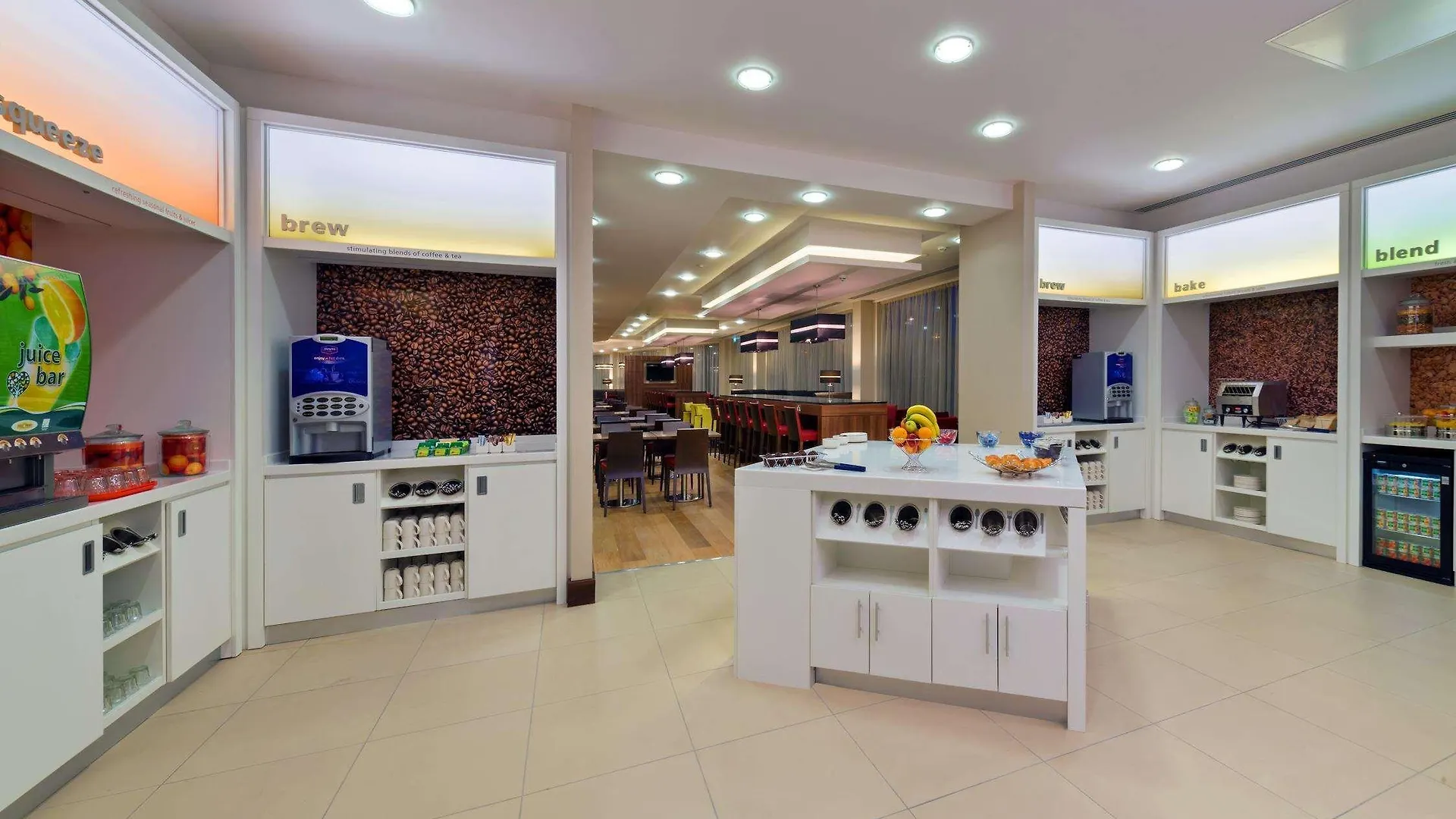 Hampton By Hilton Luton Airport Hotel 3*, Luton (Bedfordshire)