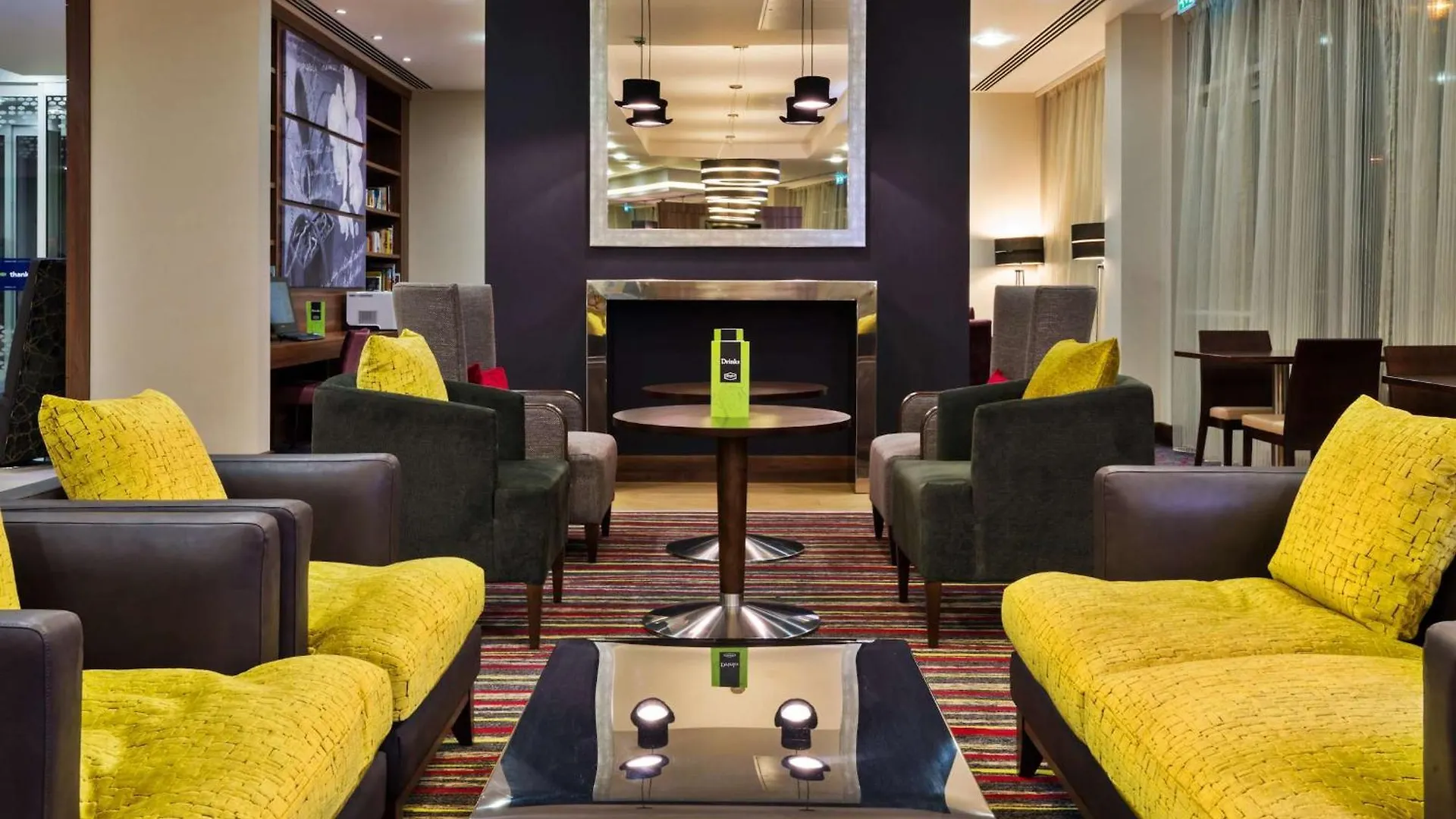 Hampton By Hilton Luton Airport contacts