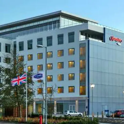Hampton By Hilton Luton Airport Hotel  Luton (Bedfordshire)