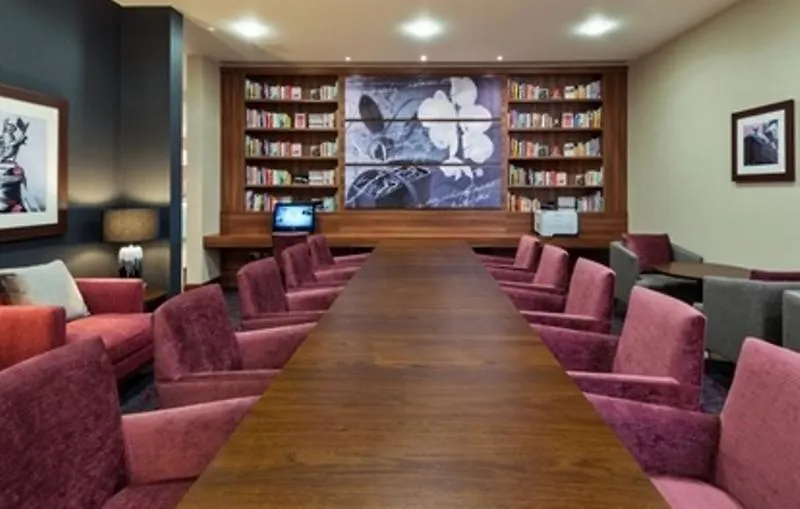 ***  Hampton By Hilton Luton Airport Hotel United Kingdom