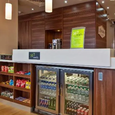 Hampton By Hilton Luton Airport Hotel